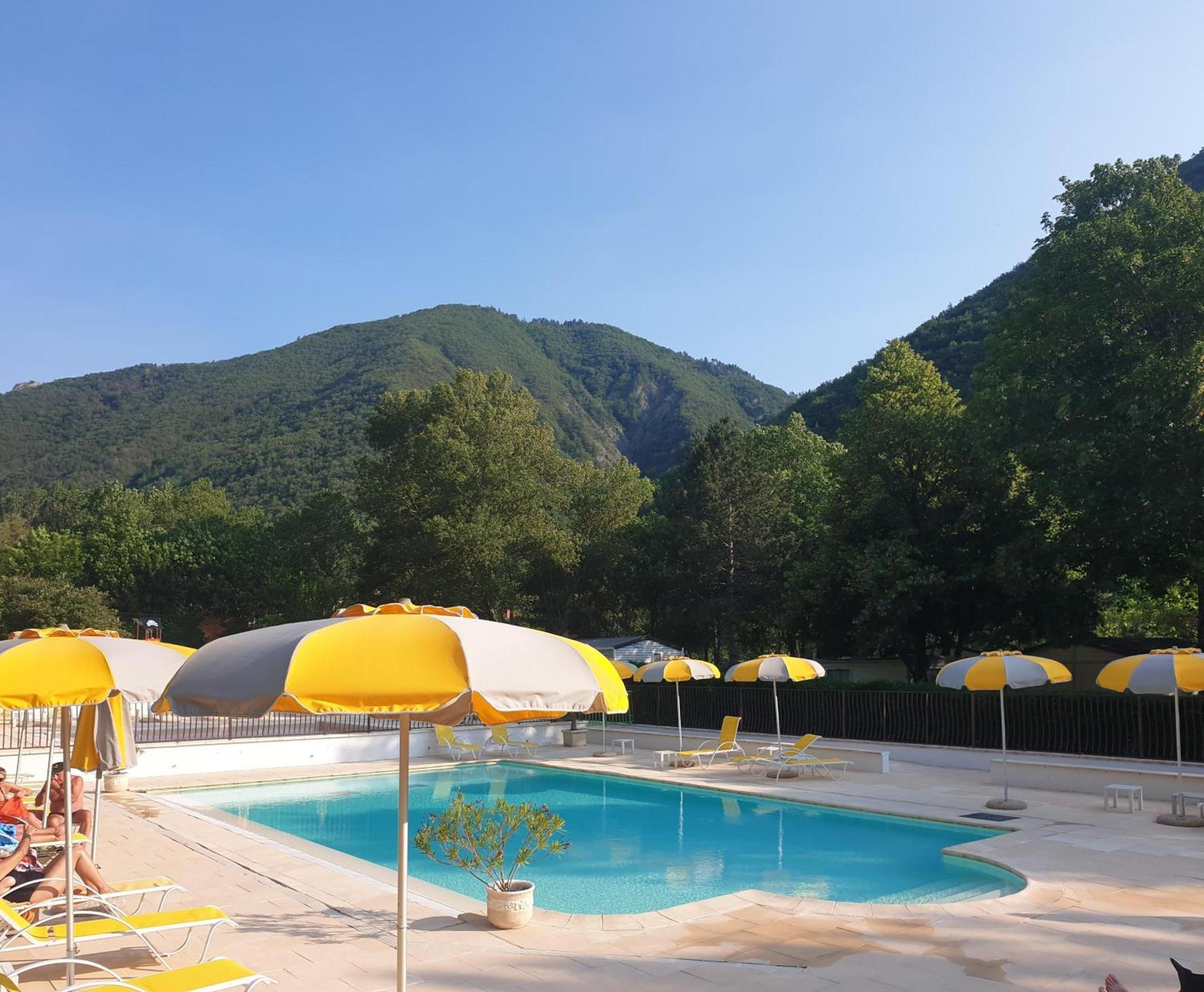 Les Eaux Chaudes Hotell Digne-les-Bains Eksteriør bilde
